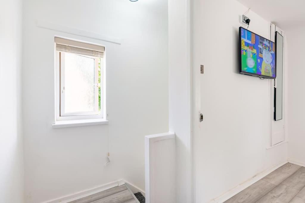 Birmingham Great Barr Property Near Junction 7 M6 Екстериор снимка