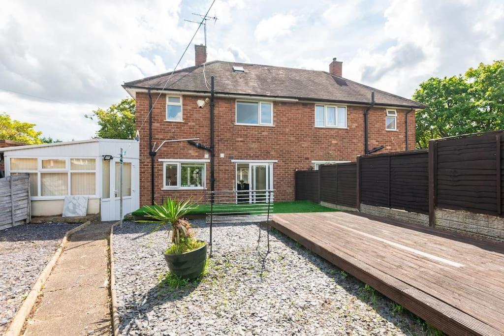 Birmingham Great Barr Property Near Junction 7 M6 Екстериор снимка